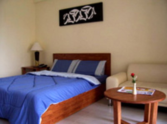 1 Bed Condo — photo 3