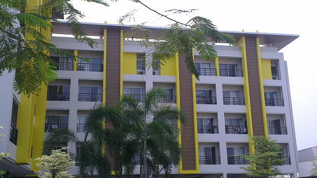 1 Bed Condo — photo 4