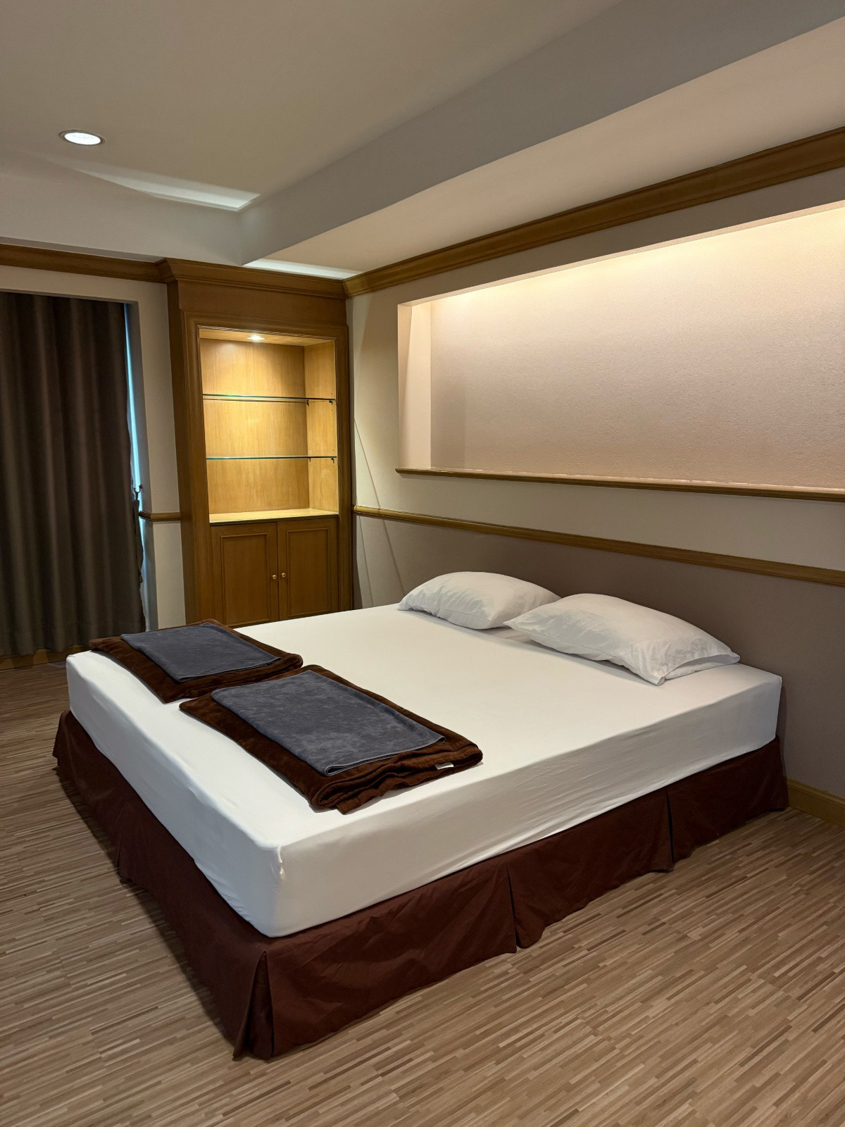 1 Bed Condo · Pom Prap Sattru Phai, bangkok — photo 3
