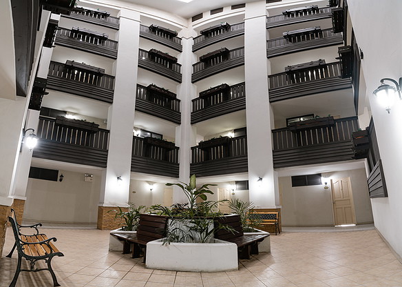 1 Bed Condo — photo 3