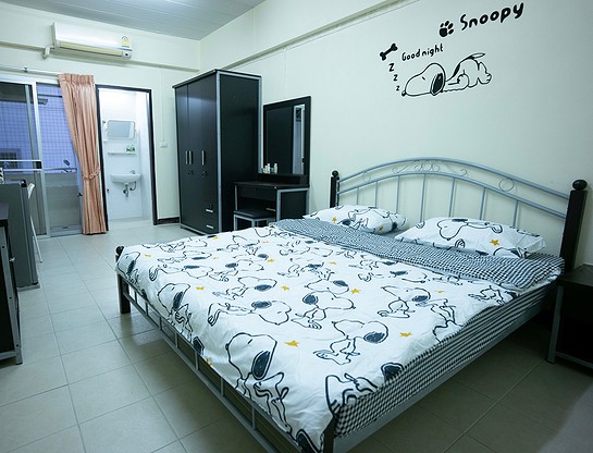 Condo · Wang Thonglang, bangkok — photo 1