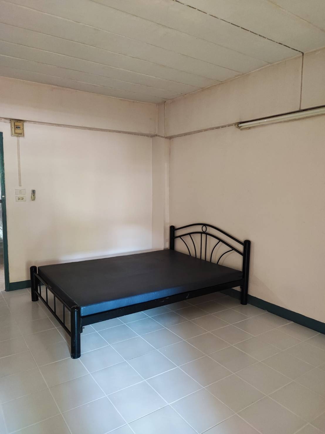 1 Bed Condo · Taling Chan, bangkok — photo 2