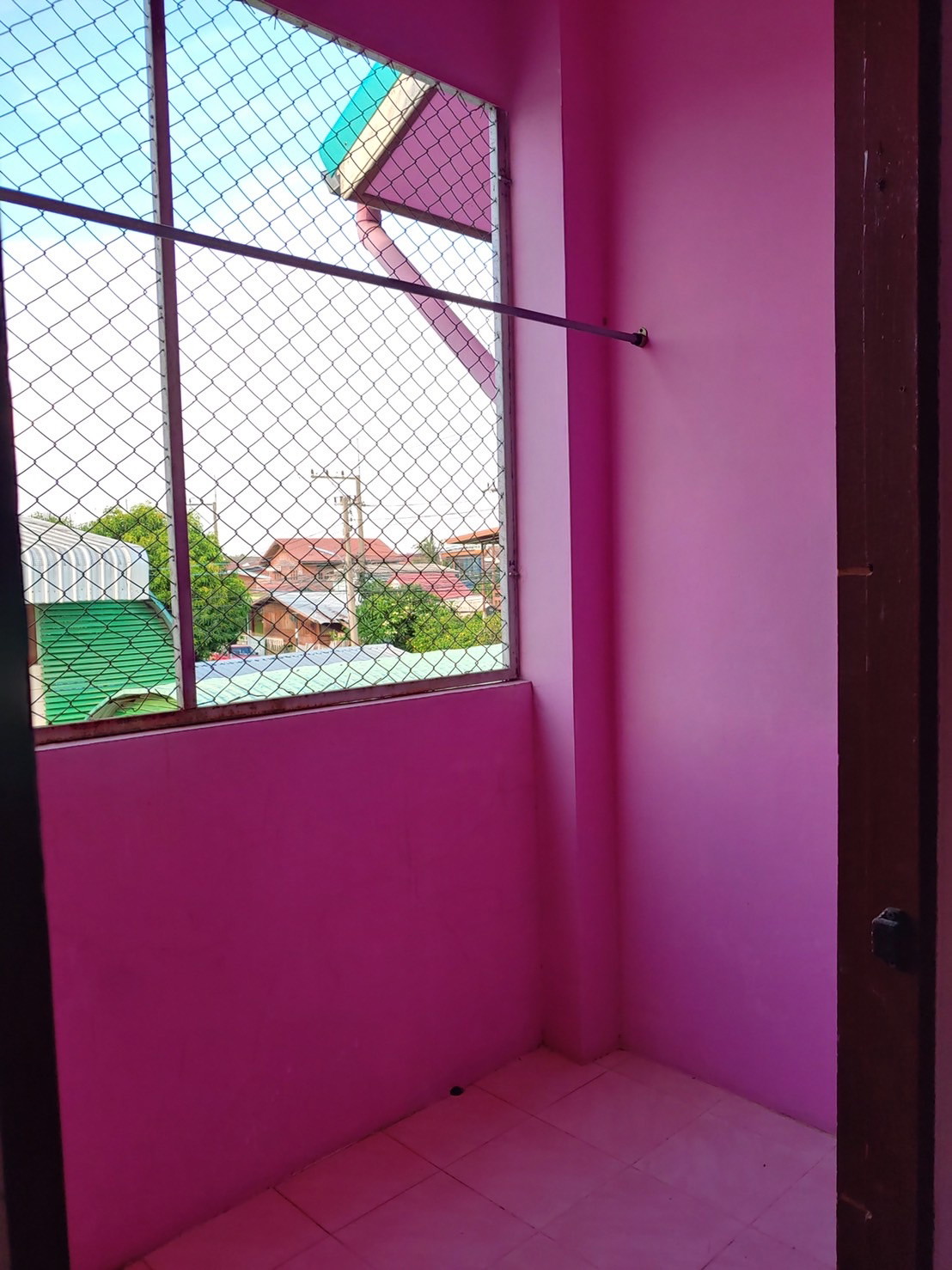 1 Bed Condo — photo 2