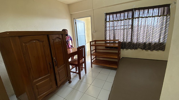 1 Bed Condo — photo 1