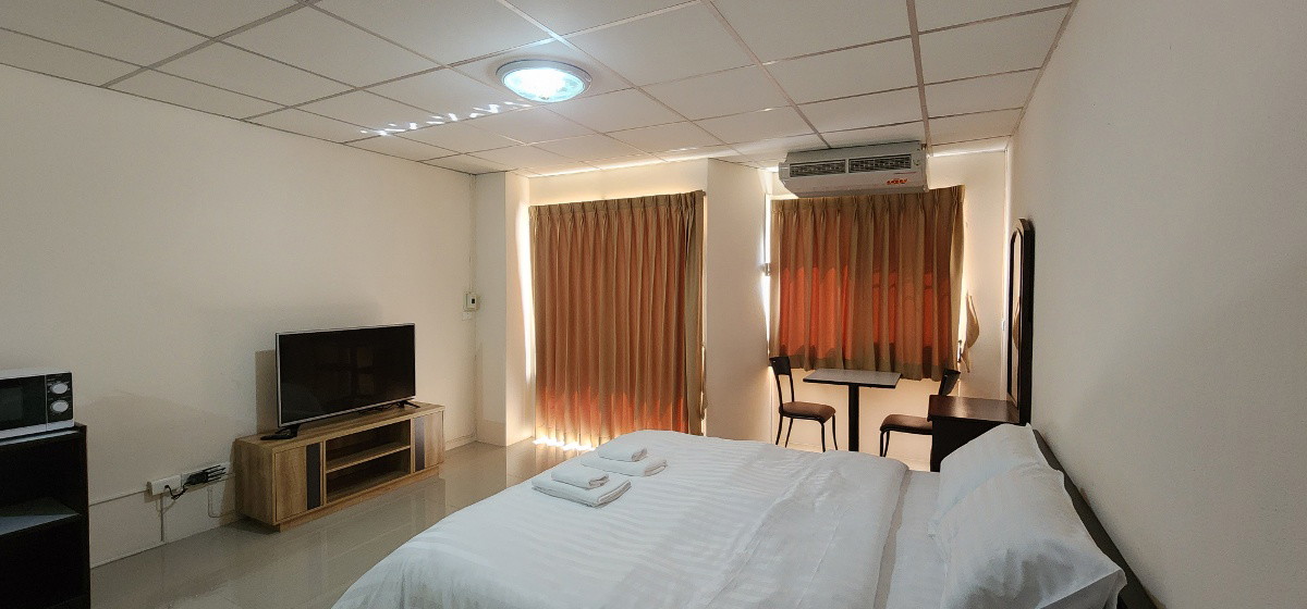 1 Bed Condo · Huai Khwang, bangkok — photo 4