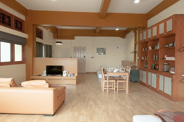 1 Bed Condo · Pom Prap Sattru Phai, bangkok — photo 1