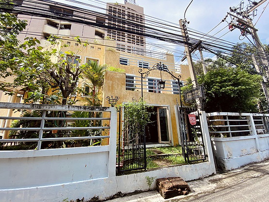 1 Bed Condo · Thon Buri, bangkok — photo 3
