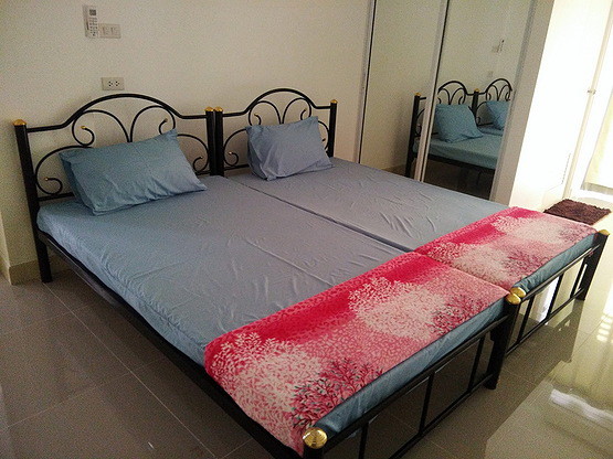 Condo — photo 2
