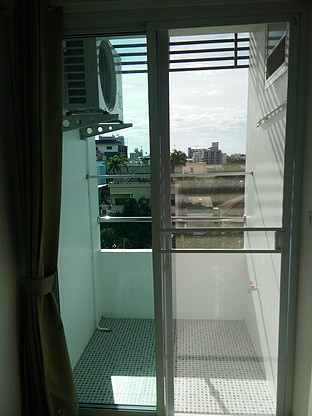 Condo — photo 3