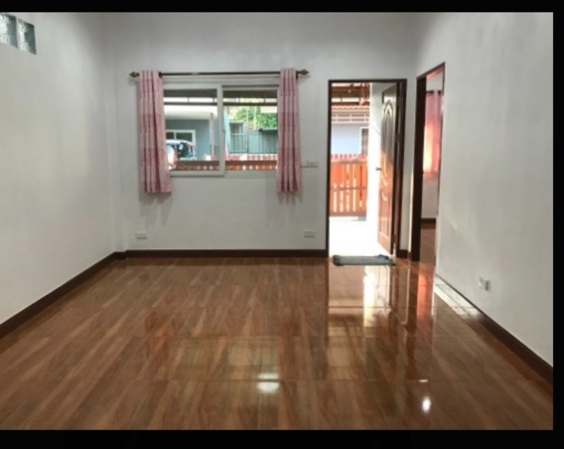 1 Bed Condo — photo 4