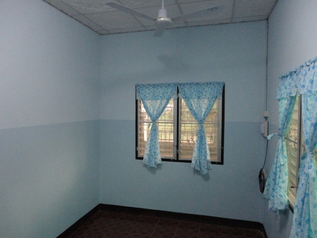 1 Bed Condo — photo 2