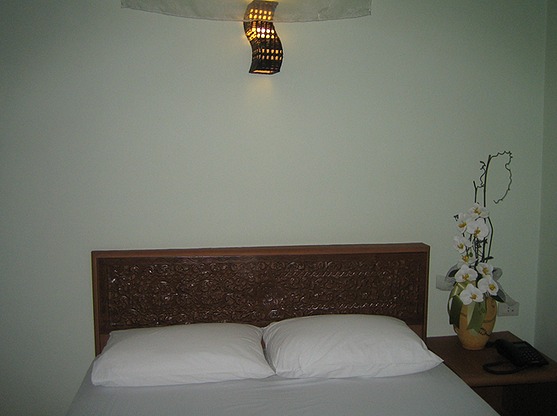 1 Bed Condo — photo 3