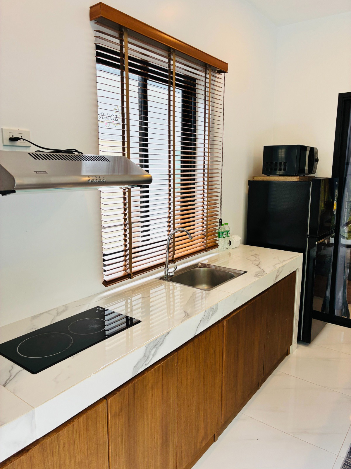 1 Bed Condo — photo 4