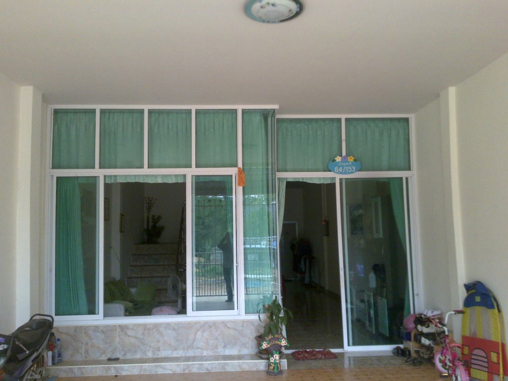 1 Bed Condo — photo 1