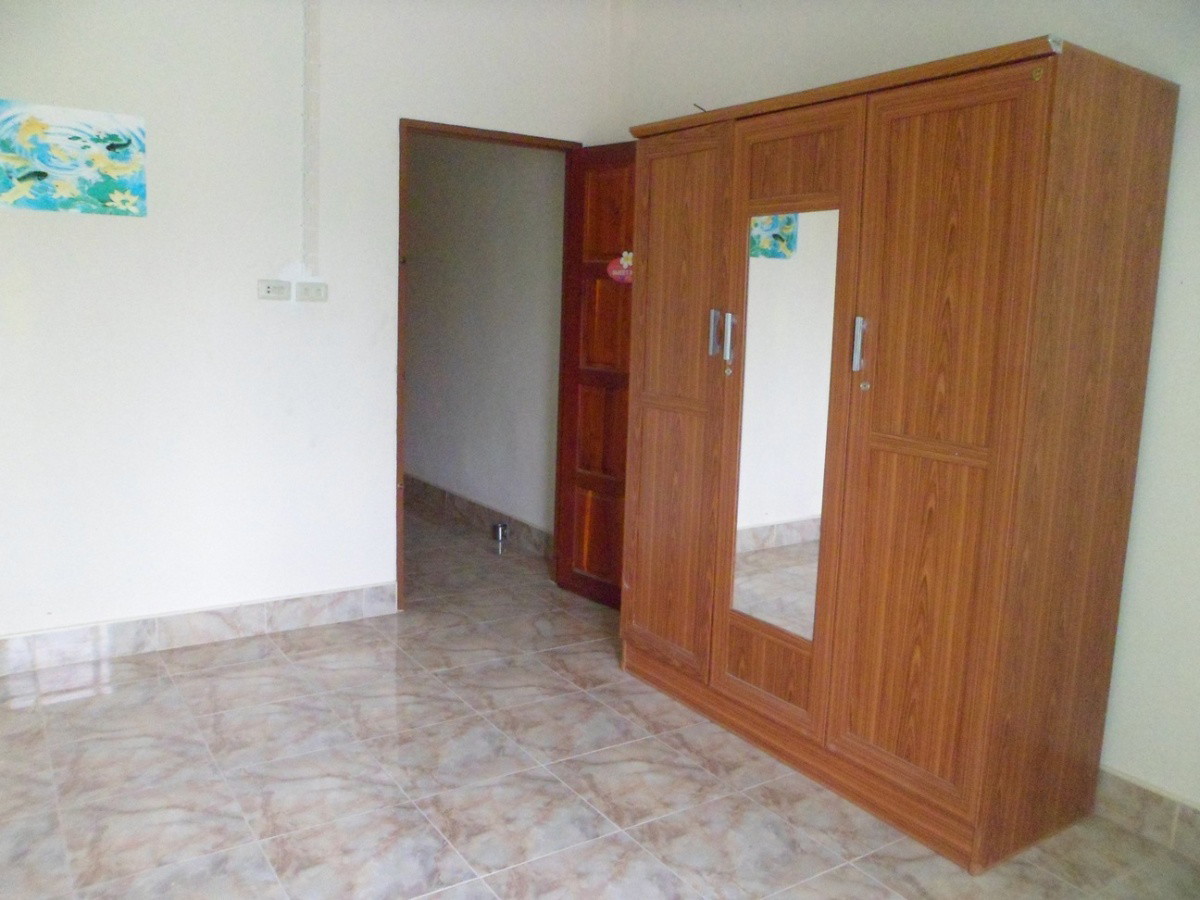 1 Bed Condo — photo 4