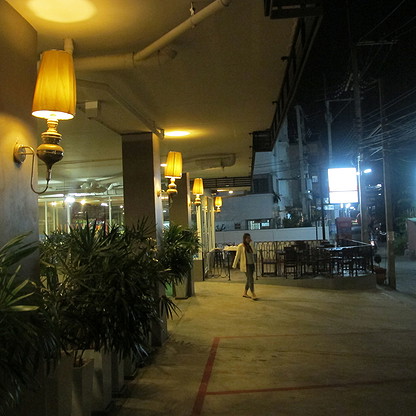 1 Bed Condo — photo 2