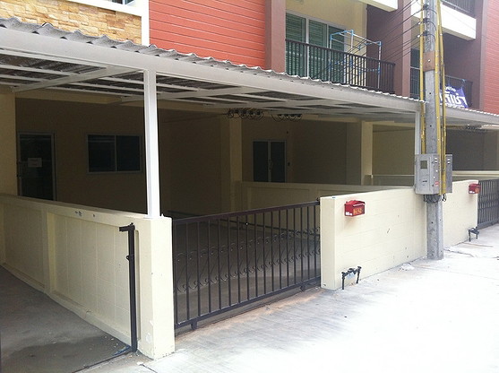 1 Bed Condo · Mueang Chon Buri, chon_buri — photo 2