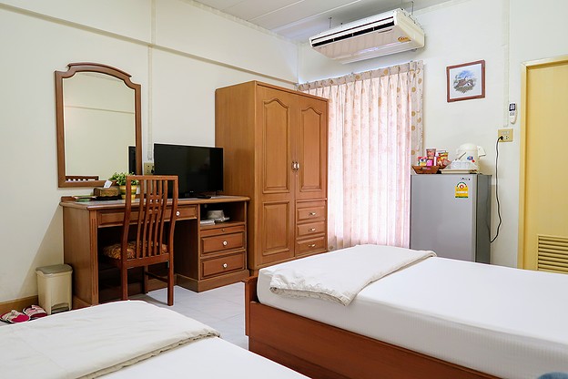 1 Bed Condo · Huai Khwang, bangkok — photo 3