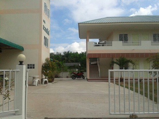 1 Bed Condo — photo 4