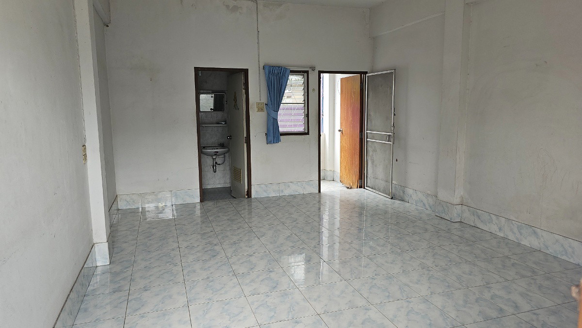 1 Bed Condo · Mueang Chon Buri, chon_buri — photo 2