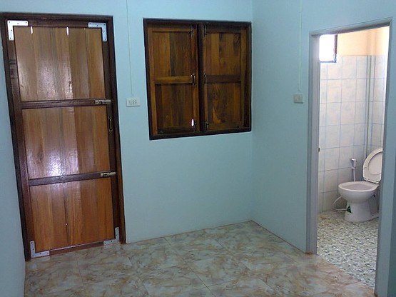 1 Bed Condo — photo 3