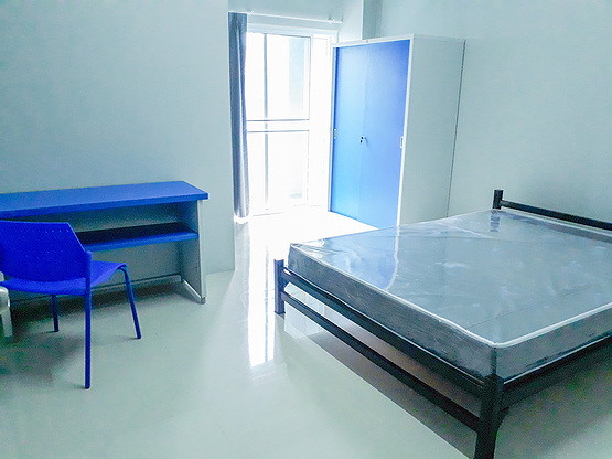 1 Bed Condo — photo 2