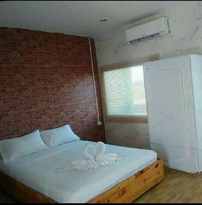 1 Bed Condo — photo 3