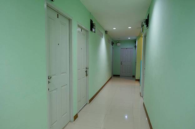 1 Bed Condo — photo 3