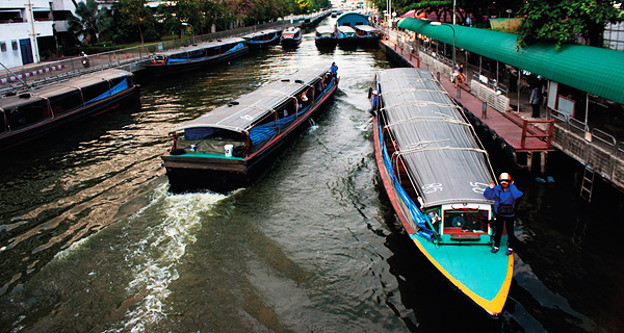 Condo · Wang Thonglang, bangkok — photo 1