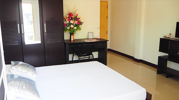 Condo · pathum_thani — photo 3