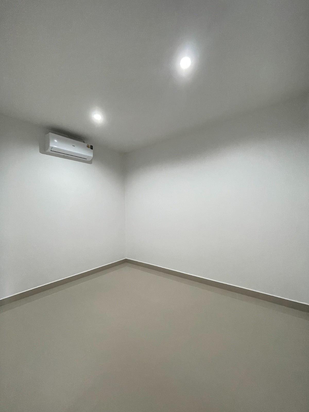 1 Bed Condo — photo 5