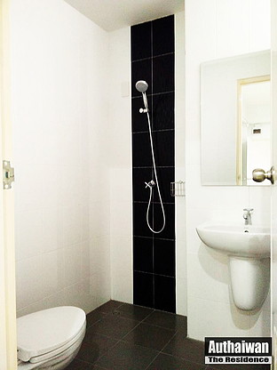 1 Bed Condo · Bangkok Noi, bangkok — photo 5