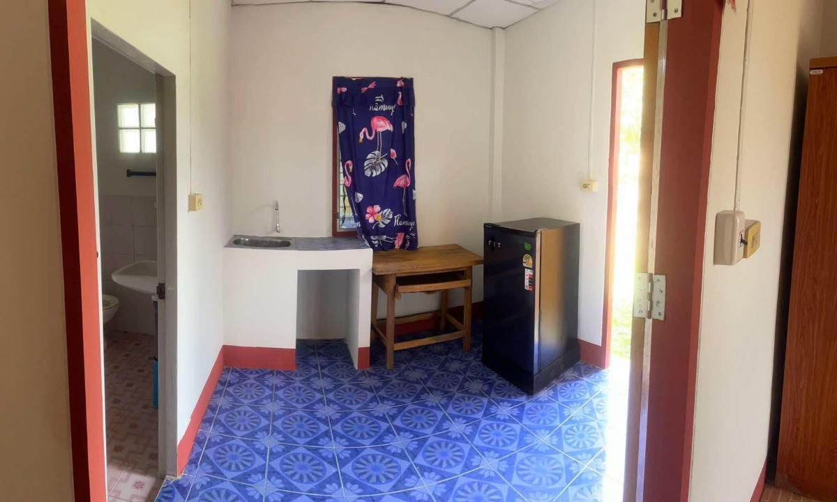 1 Bed Condo — photo 3