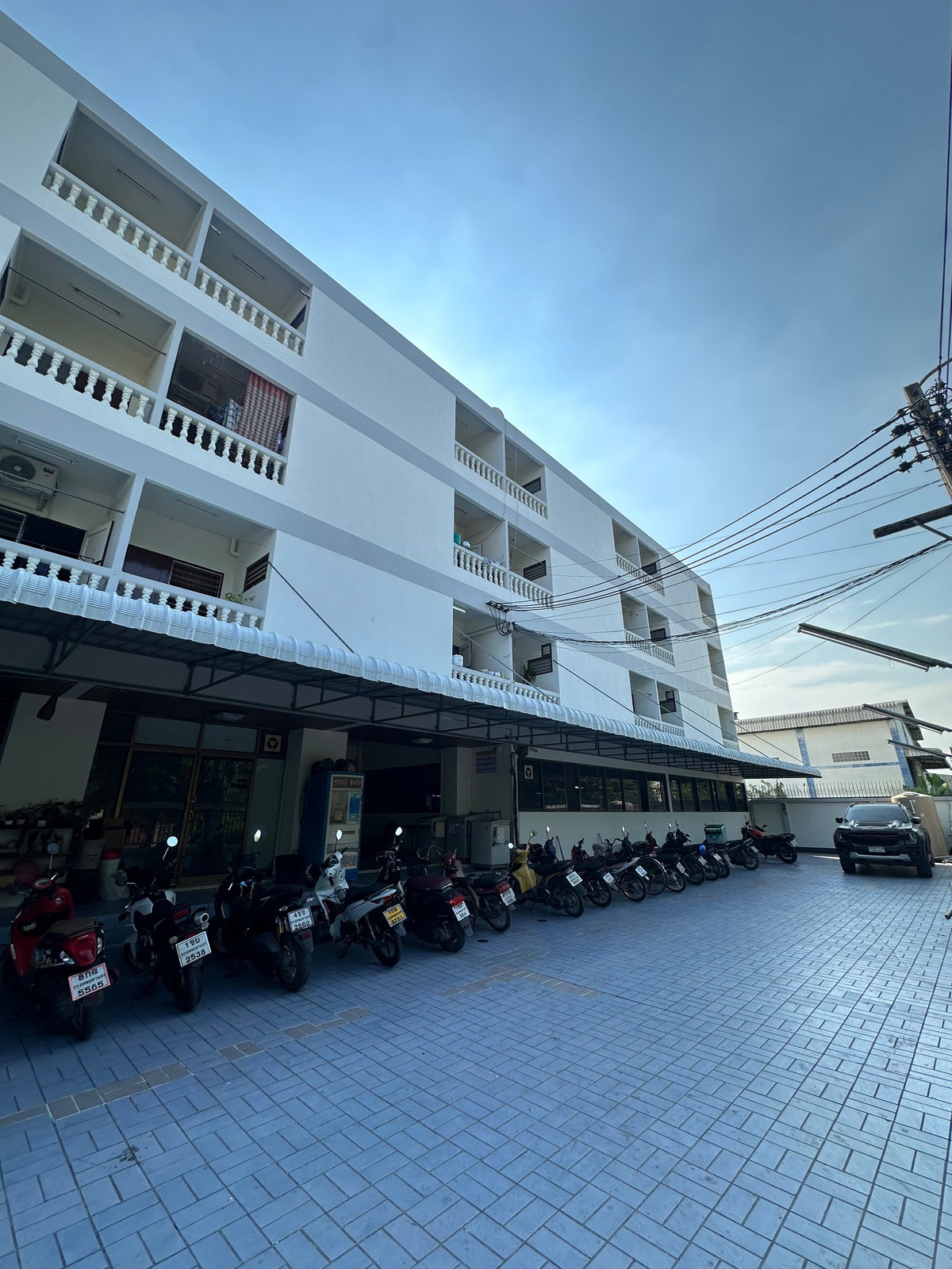 Condo · Nong Khaem, bangkok — photo 1