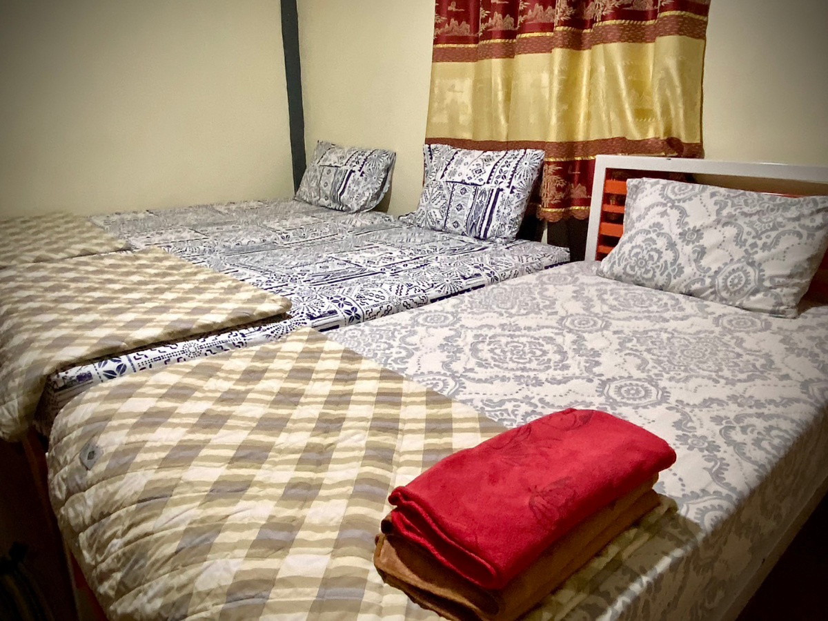 1 Bed Condo — photo 2