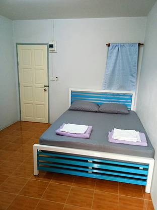 Condo — photo 1
