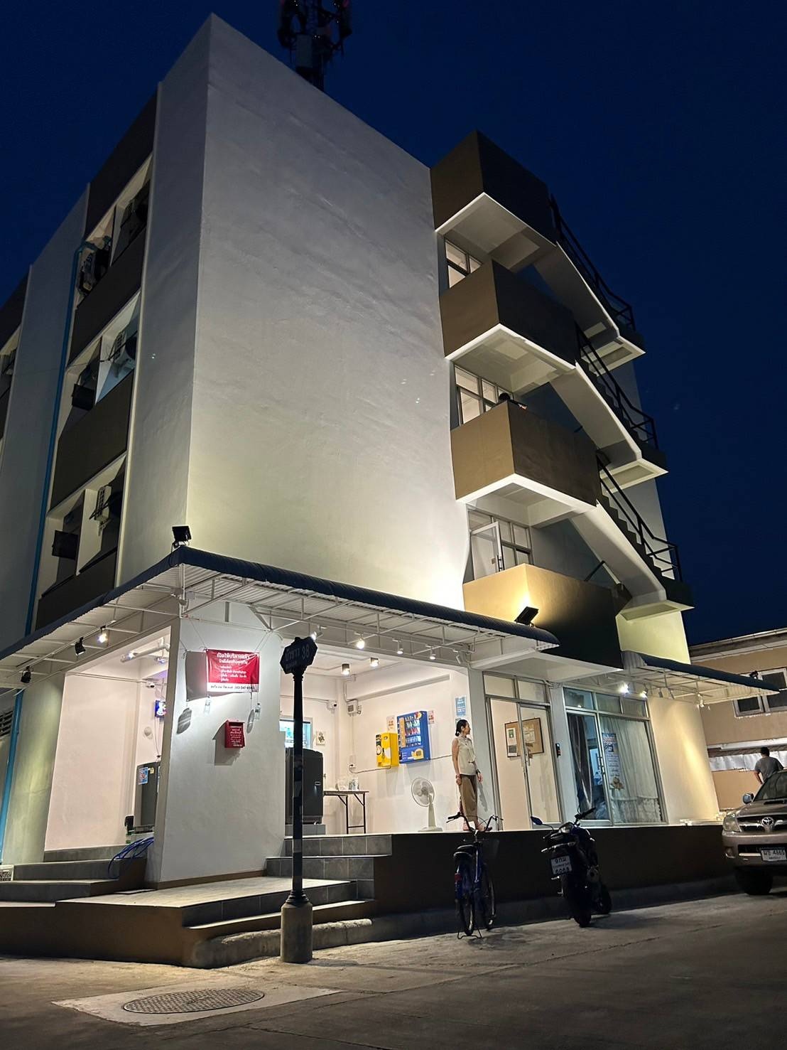 Condo · Min Buri, bangkok — photo 1