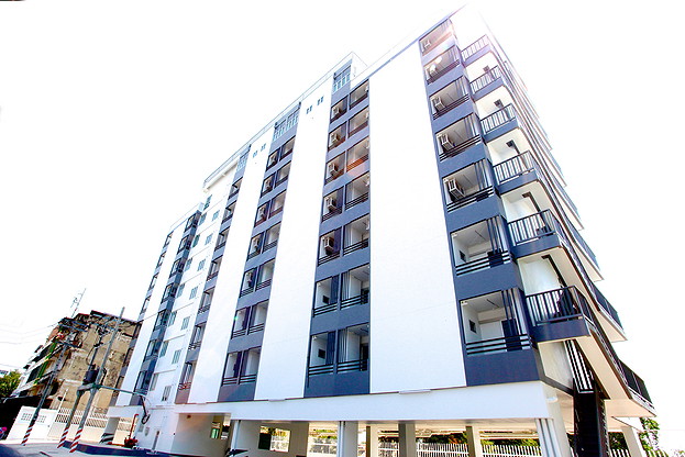 Condo · Bang Khae, bangkok — photo 1