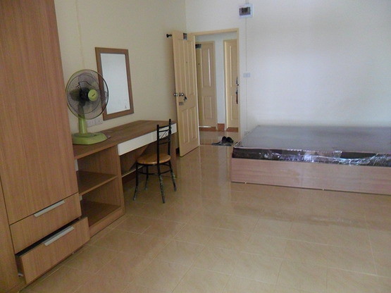 1 Bed Condo · Si Racha, chon_buri