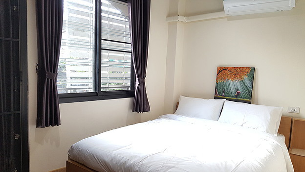 Condo · Bangkok Noi, bangkok — photo 1