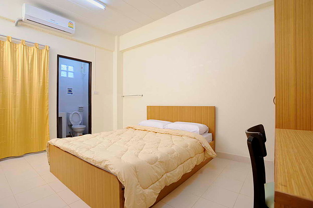 Condo · Bangkok Noi, bangkok — photo 2