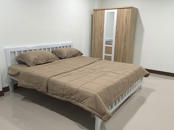 1 Bed Condo — photo 3