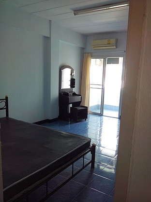 1 Bed Condo · Wang Thonglang, bangkok — photo 1