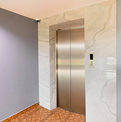 1 Bed Condo — photo 3