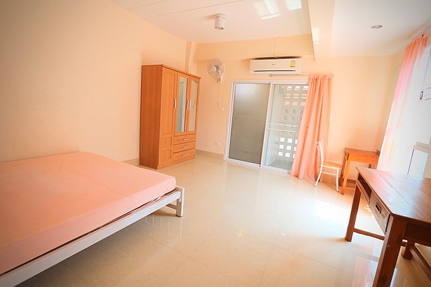 1 Bed Condo · Bang Khen, bangkok — photo 3
