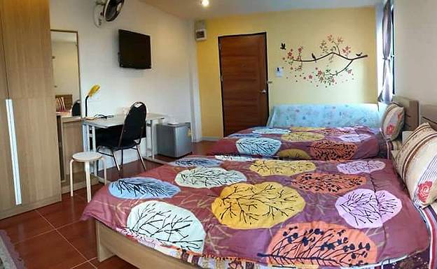 1 Bed Condo — photo 3