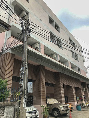 1 Bed Condo · Thon Buri, bangkok — photo 3