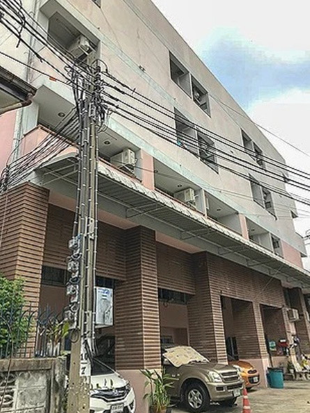 1 Bed Condo · Thon Buri, bangkok — photo 4
