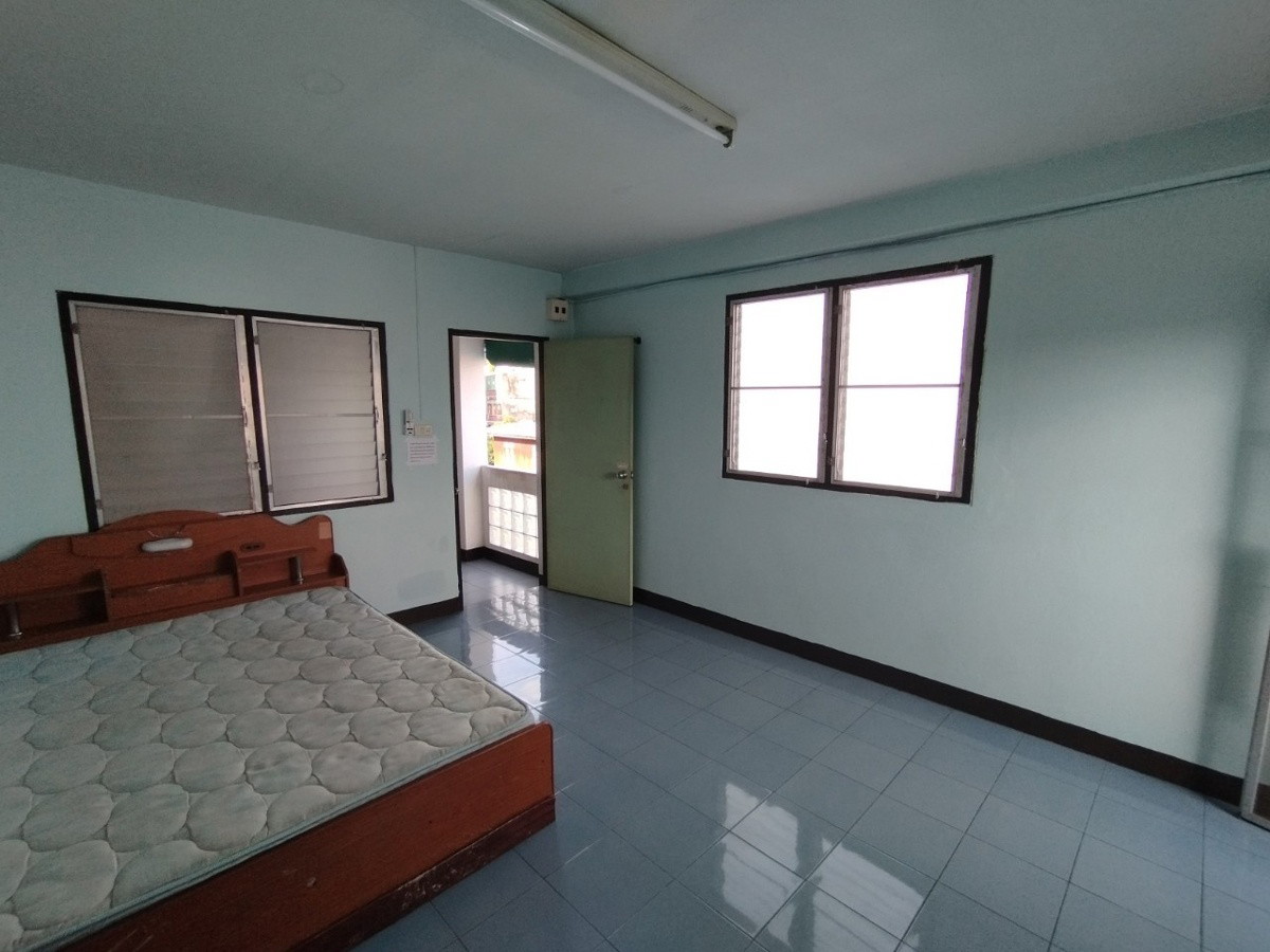 1 Bed Condo · Khlong San, bangkok — photo 3