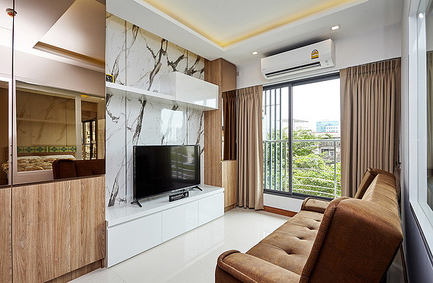 1 Bed Condo · Huai Khwang, bangkok — photo 1